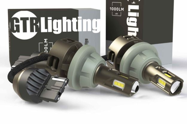 Picture of GTR Lighting Ultra Series LED Reverse Bulb: 7440 Adapter
