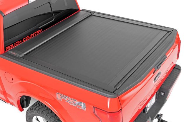 Picture of Retractable Bed Cover 5.7 Foot Bed 21-22 Ford F-150 2WD/4WD Rough Country