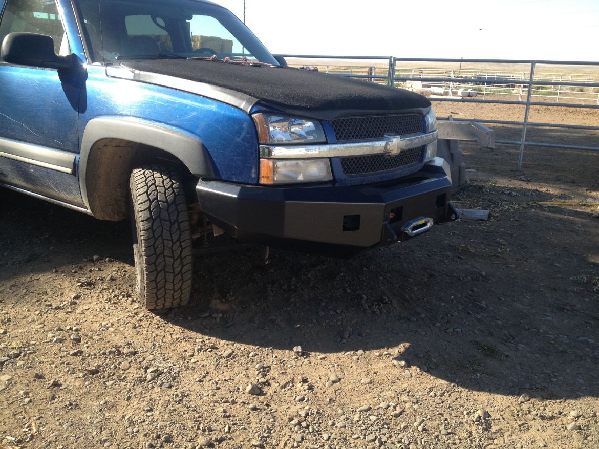 Picture of 03-06 Chevrolet Avalanche Front Bumper (Non-Claded)